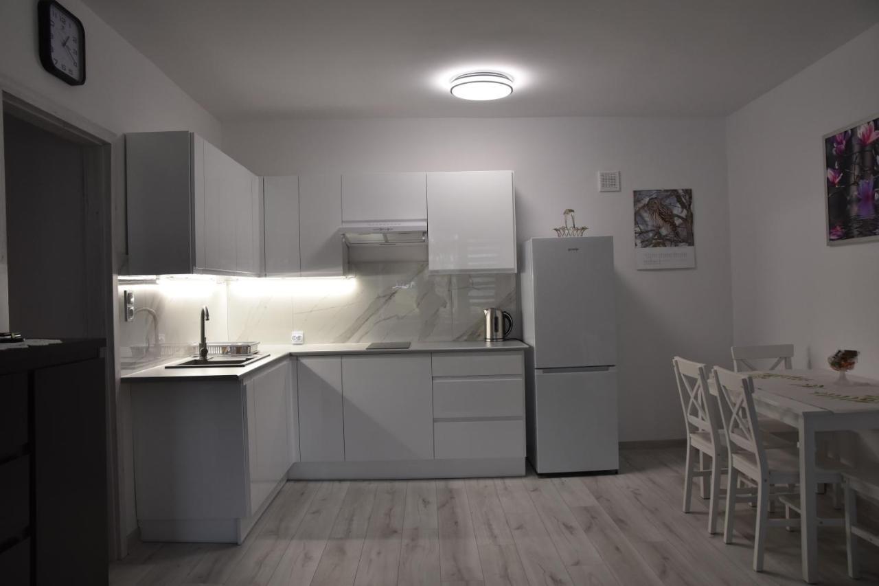 Apartament Nad Fontanna Rzeszow Luaran gambar
