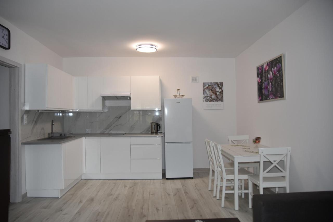 Apartament Nad Fontanna Rzeszow Luaran gambar